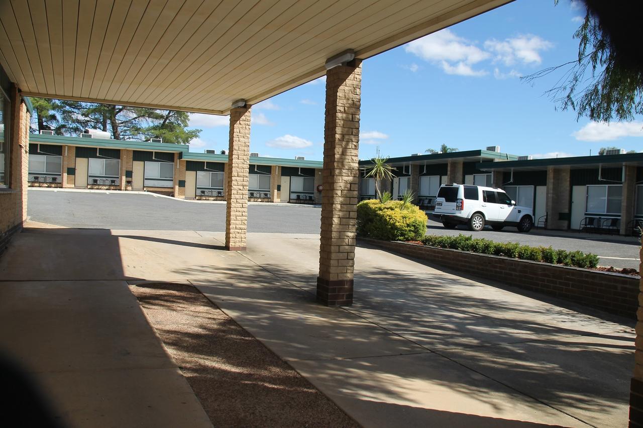 Hi Way Eight Motor Inn Stawell Exteriör bild
