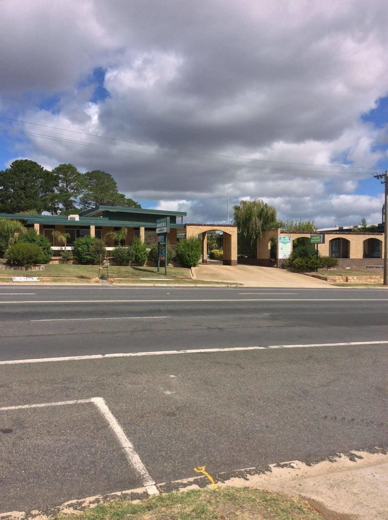 Hi Way Eight Motor Inn Stawell Exteriör bild
