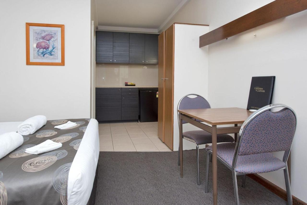 Hi Way Eight Motor Inn Stawell Exteriör bild